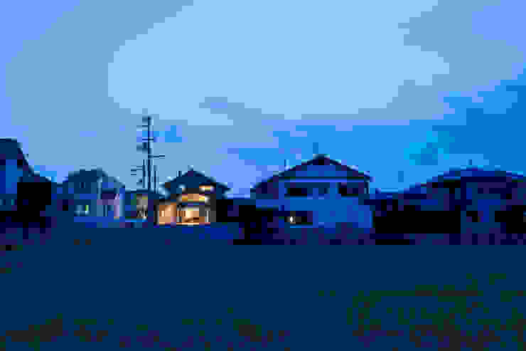小笠原建築研究室 Single family home Solid Wood Blue