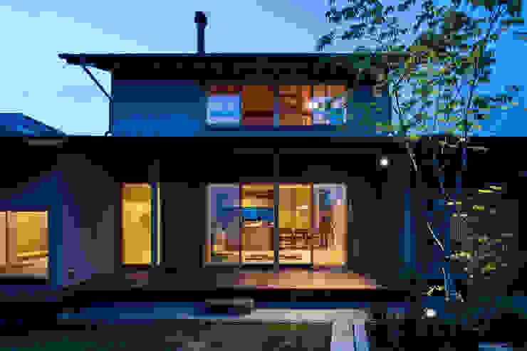 小笠原建築研究室 Single family home Wood Blue