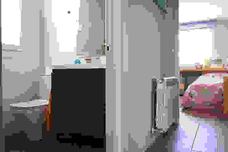 homify Moderne Badezimmer