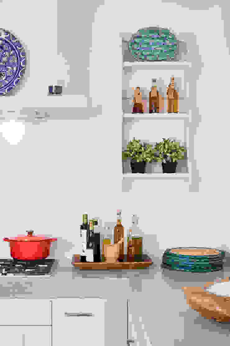 Remodelação e decoração de Cozinha Algarvia, The Interiors Online The Interiors Online Cozinhas mediterrânicas