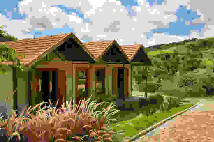 Fazenda Nascente, Gisele Taranto Arquitetura Gisele Taranto Arquitetura Landhäuser