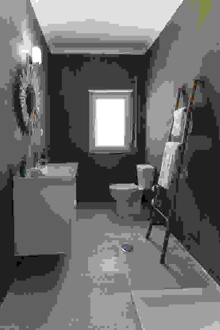 WC por Staging Factory Moderno