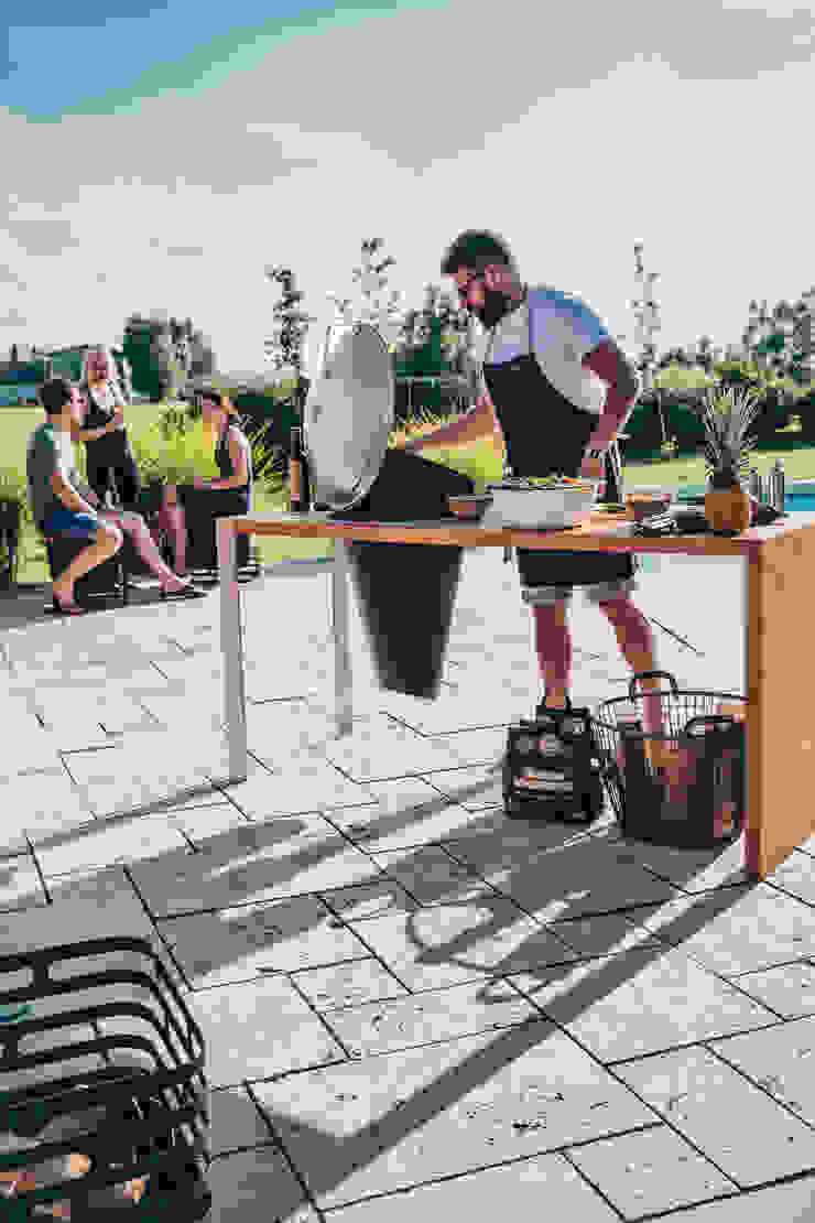 CONE Einbau höfats GmbH Minimalistischer Garten hoefats,höfats,cone,einbau,mounting,bbq,grill,holzkohlegrill,charcoal grill