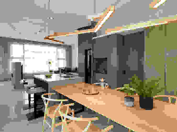 展Zhan, 禾築國際設計Herzu Interior Design 禾築國際設計Herzu Interior Design Moderne Esszimmer