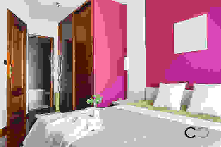 Home Staging para Banco en Galicia, CCVO Design and Staging CCVO Design and Staging Modern Bedroom Pink