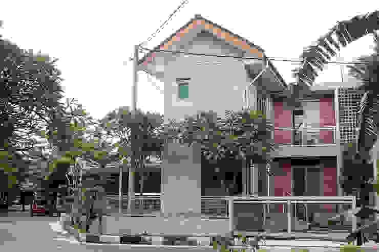 Desain Rumah Berbentuk L Dengan Gaya Industrial Homify Homify