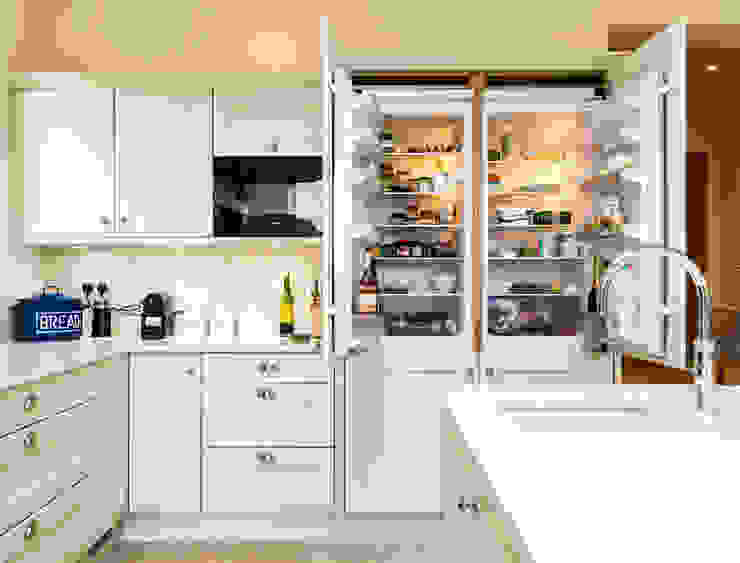 Integrated fridges John Gauld Photography Built-in kitchens Fridge/freezers,Shaker style,Kitchen island