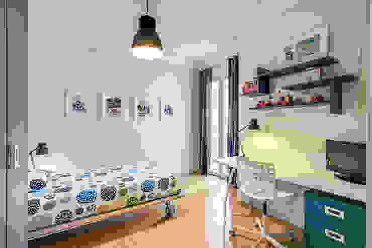 Studio Guerra Sas Dormitorios infantiles de estilo moderno