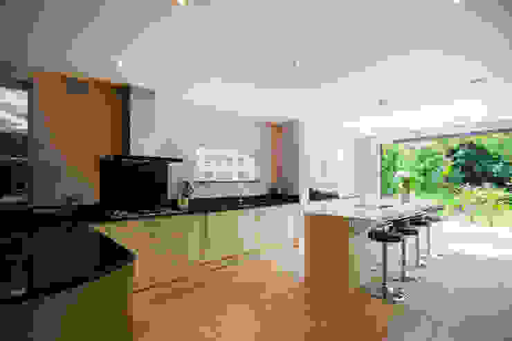 Extension, Wimbledon SW19 TOTUS Кухня