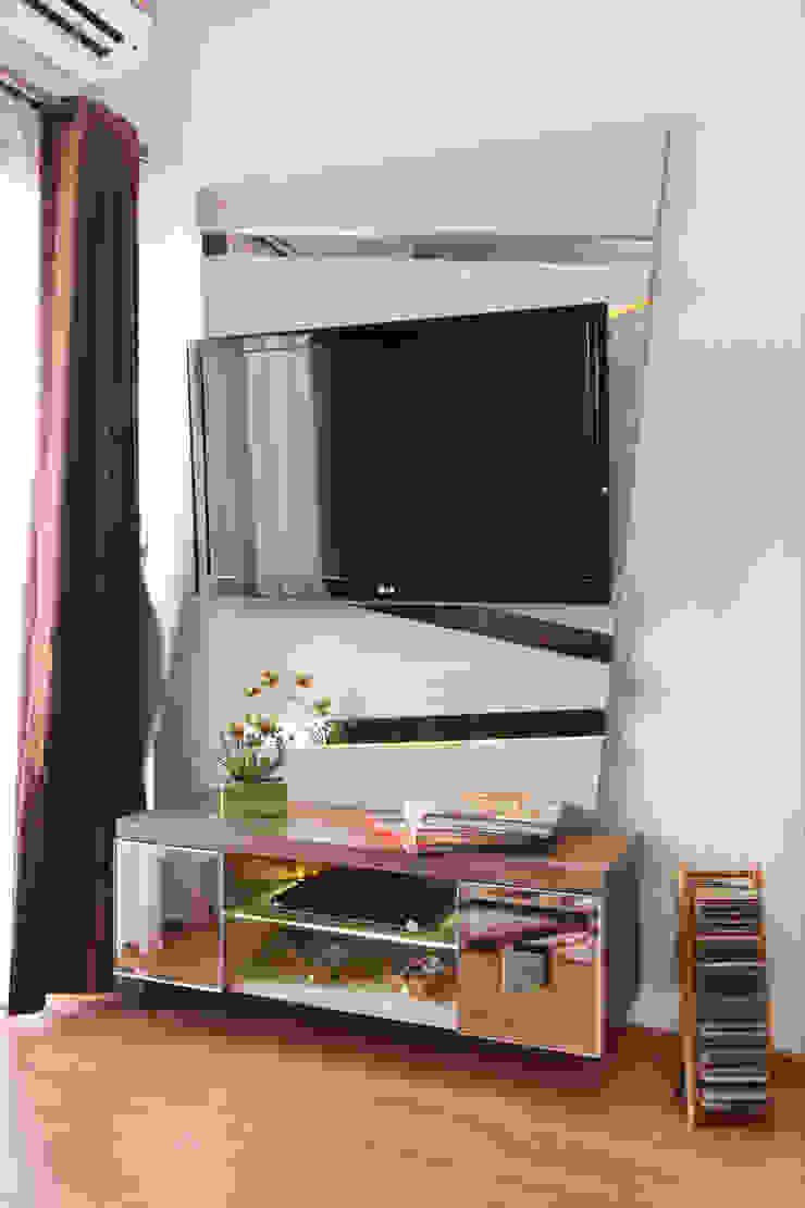 Interior Apartemen Tamansari Semanggi SAKA Studio Ruang Keluarga Modern