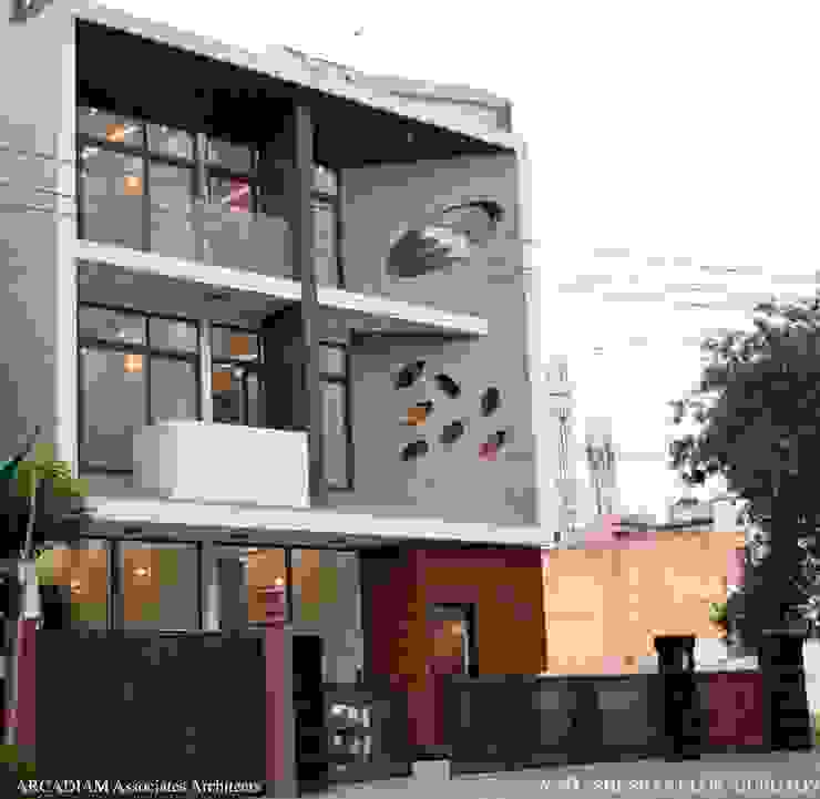 M/s ARCADIAM Associates Architects Modern houses
