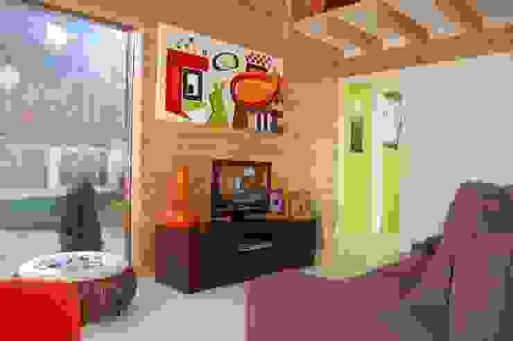 Uma Casa Pre Fabricada Muito Original De 76 M2 Homify Homify