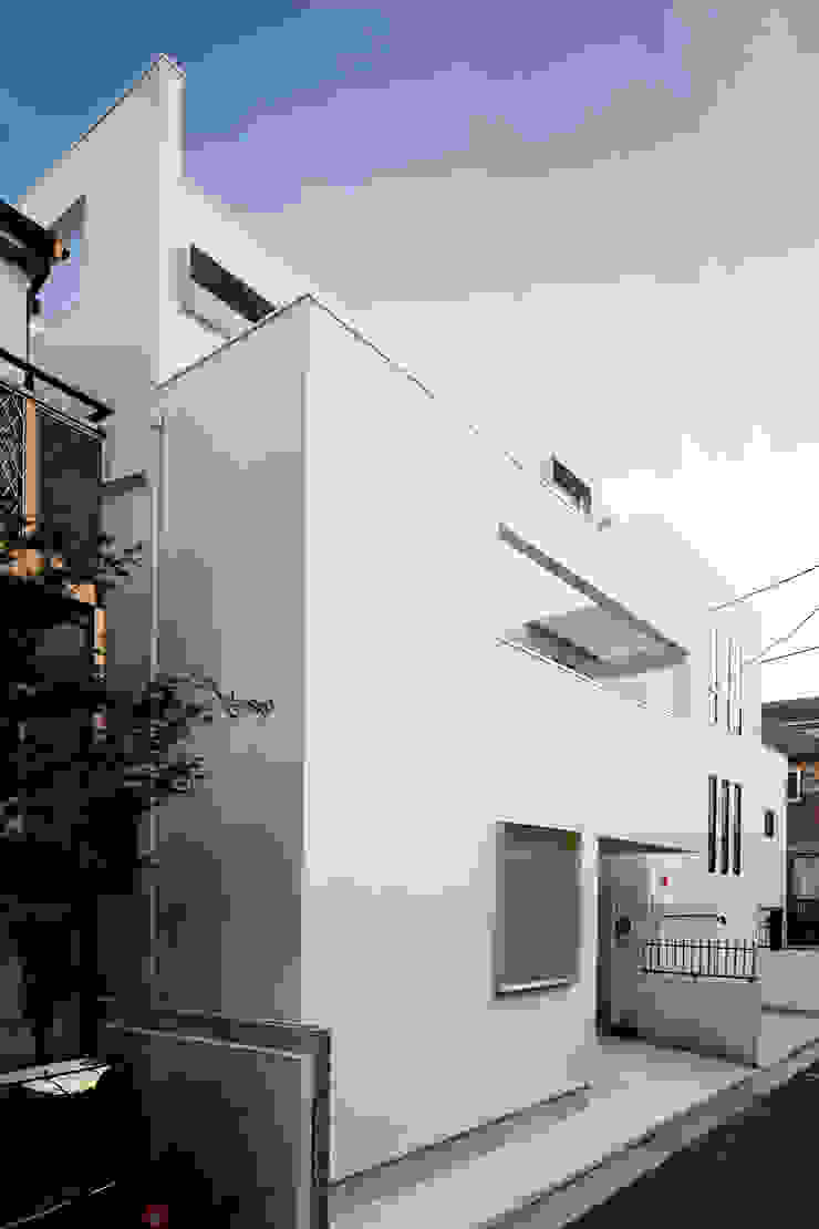 アトリエ スピノザ Rumah Modern
