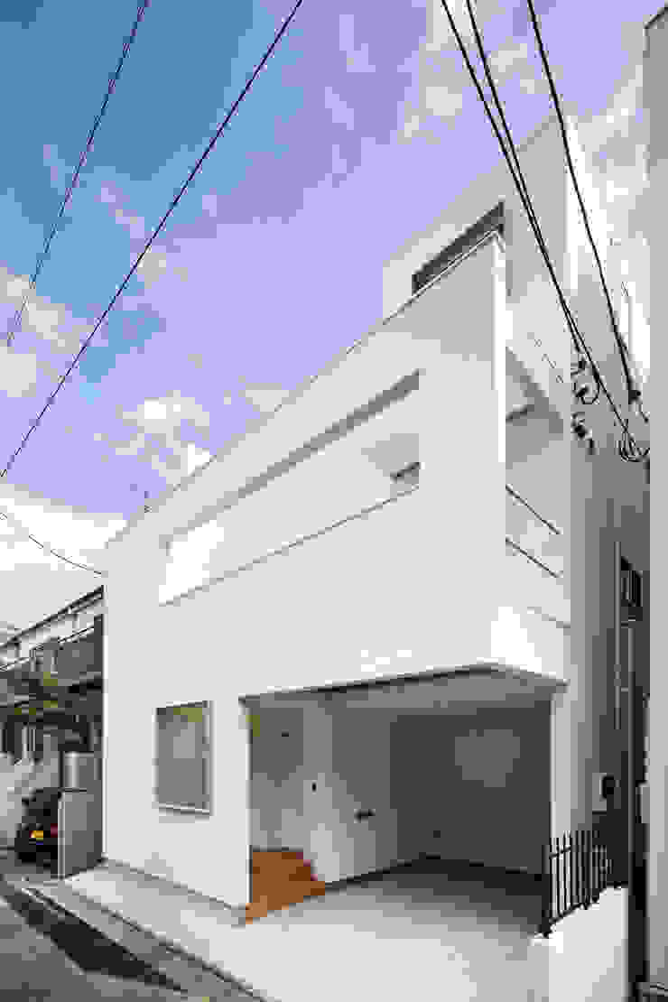 アトリエ スピノザ Rumah Modern