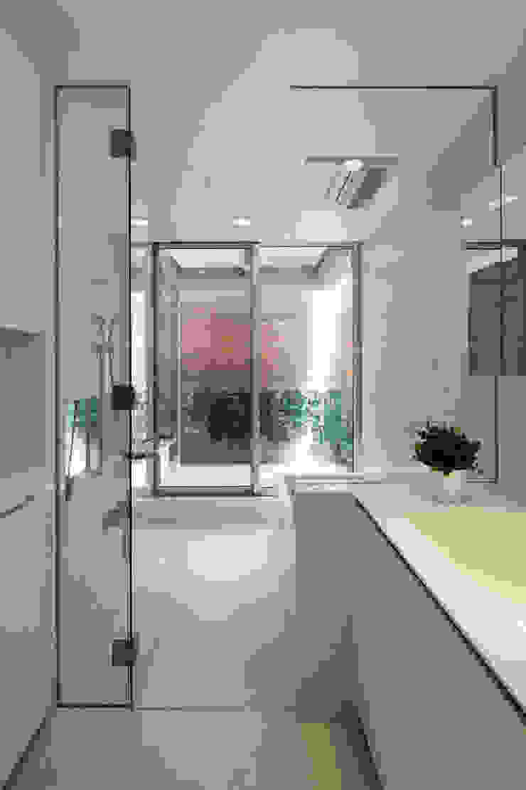 アトリエ スピノザ Kamar Mandi Modern