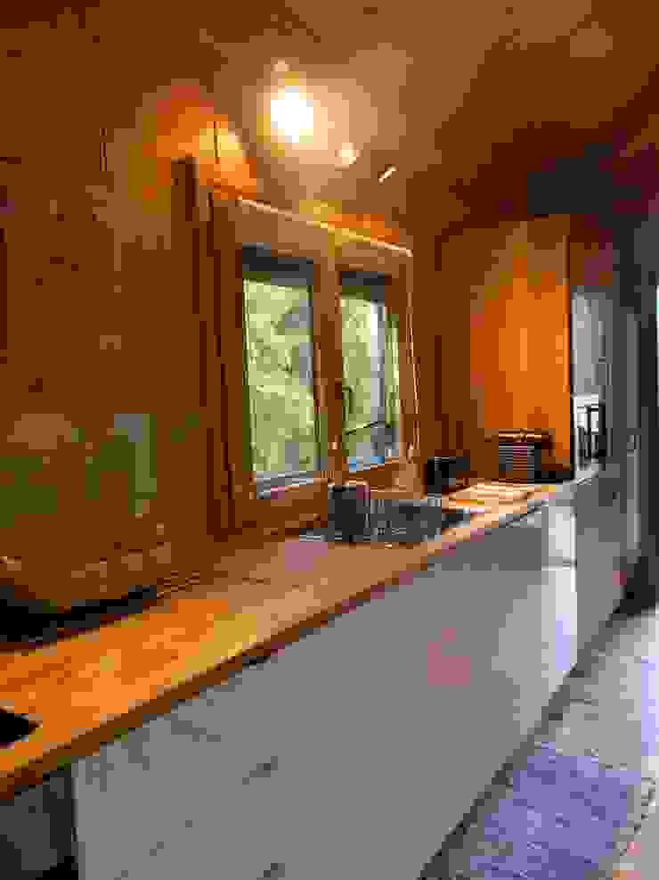 RUSTICASA Módulos de cocina Madera Acabado en madera