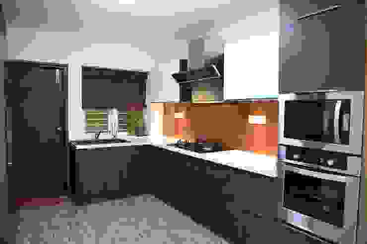 15 Pictures Of Comfortable Small Kitchen For Indian Homes Homify
