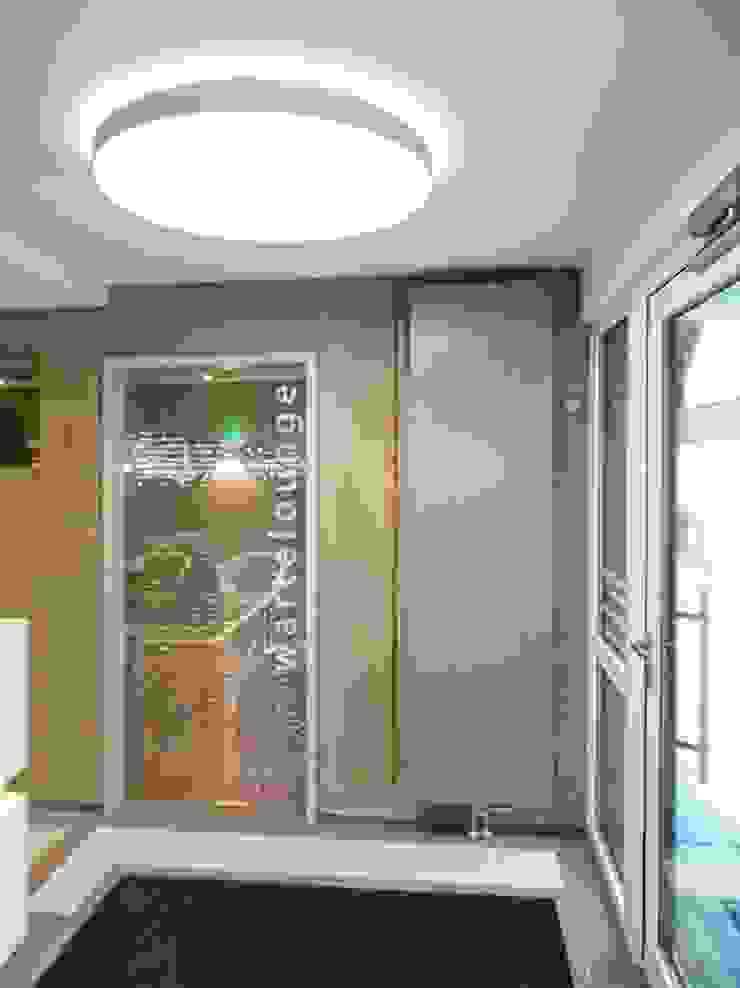 ทันสมัย  โดย Design Manufaktur GmbH, โมเดิร์น   