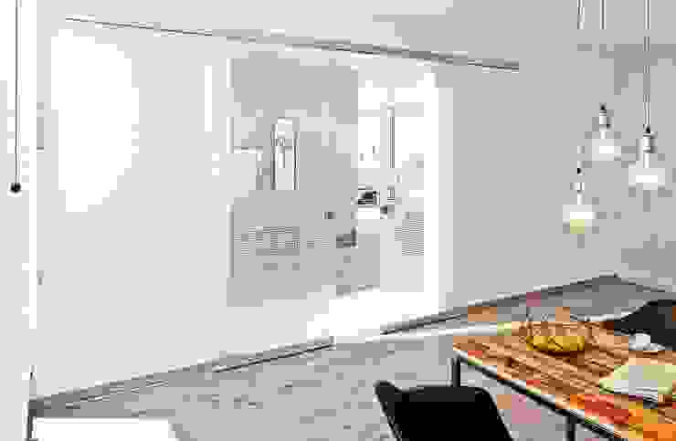 ทันสมัย  โดย Design Manufaktur GmbH, โมเดิร์น   