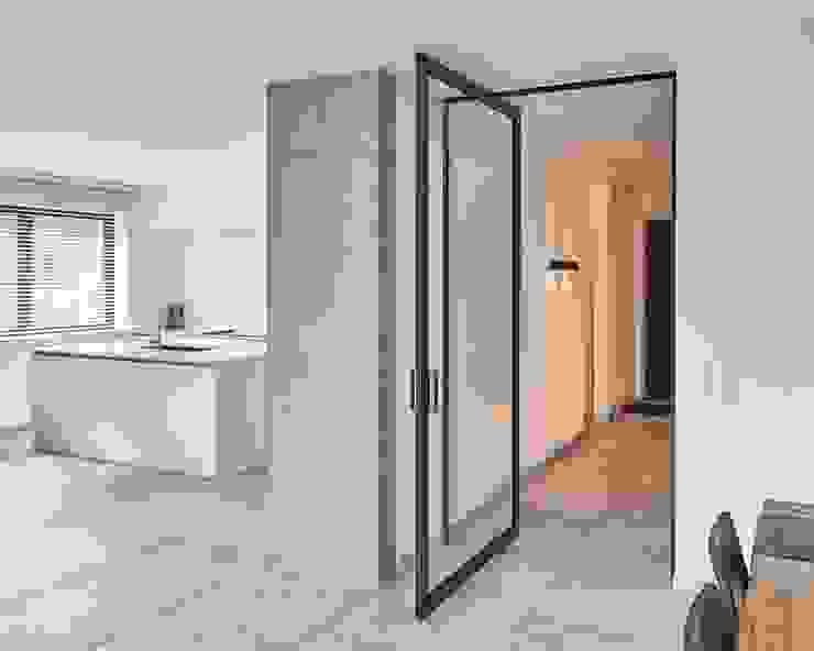 โดย Design Manufaktur GmbH