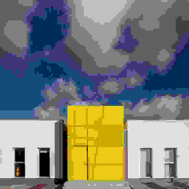 Escola em Alguber Escolas modernas por NOZ Arquitectura Moderno