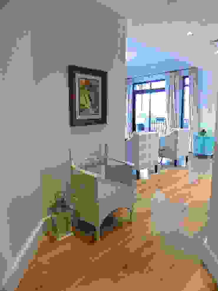 Old Town Dubai Chameleon Interior Eclectic style corridor, hallway & stairs
