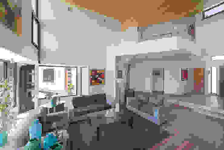 Casa Passalaqua Livings de estilo moderno de GITC Moderno