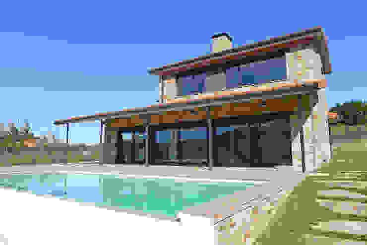 Una impresionante casa de madera y piedra ¡maravillosa! | homify