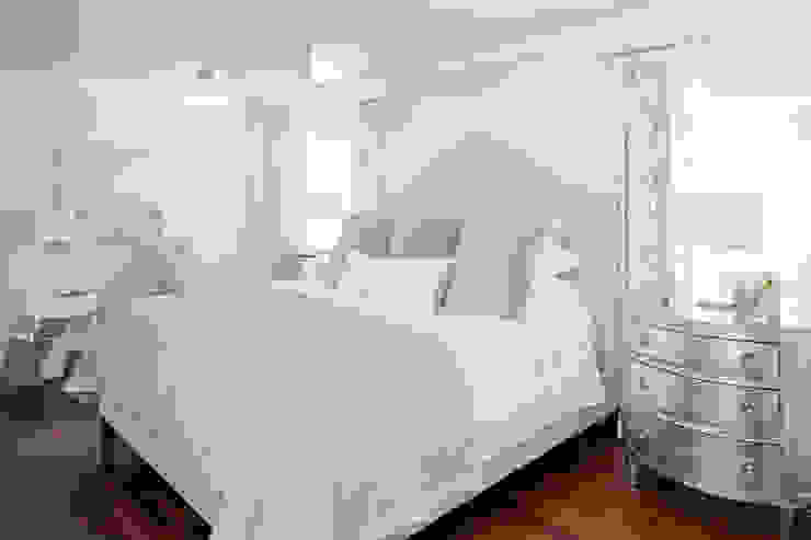 Tranquil Master Bedroom and Ensuite, Frahm Interiors Frahm Interiors Klassische Schlafzimmer
