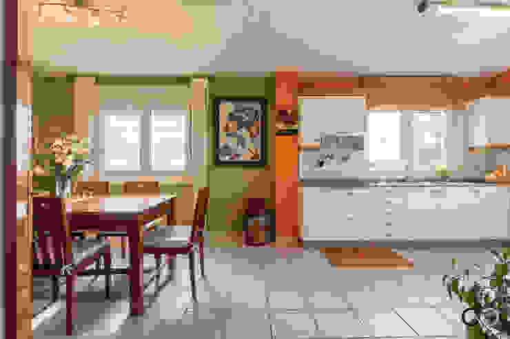 CCVO Design and Staging Cozinhas modernas