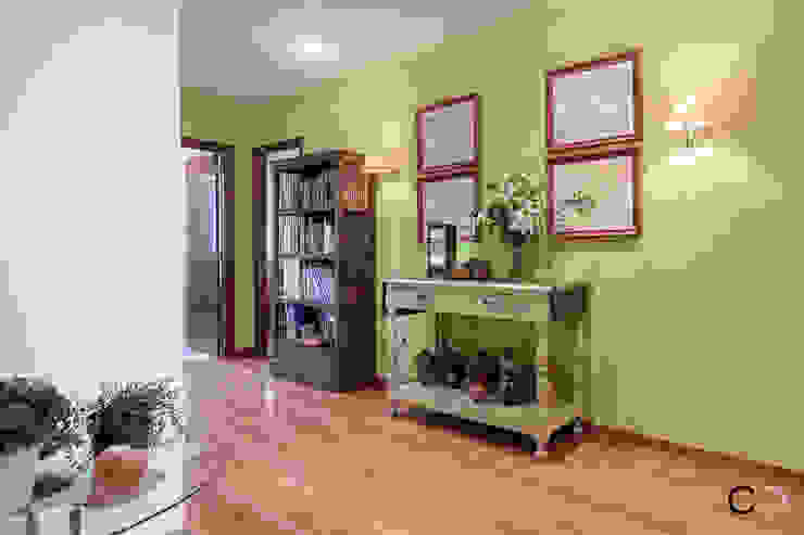 CCVO Design and Staging Corredores, halls e escadas modernos