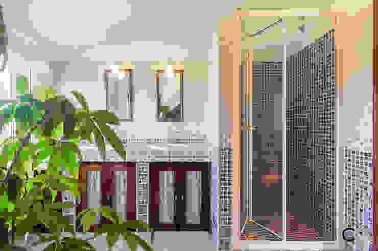 CCVO Design and Staging Casas de banho modernas