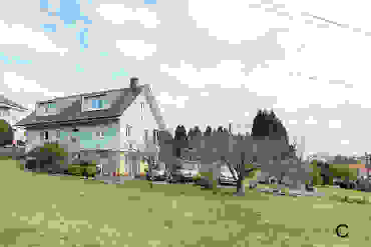 CCVO Design and Staging Casas modernas