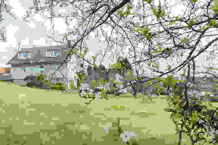 CCVO Design and Staging Casas modernas