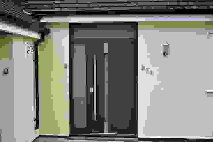 General Images RK Door Systems Front doors Grey