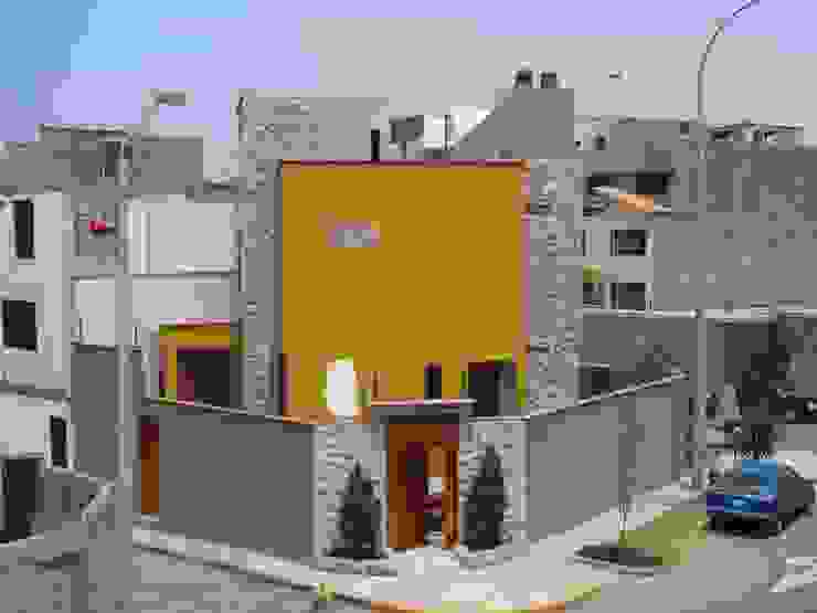 Casa D Santiago de Surco Arquitotal SAC Modern houses