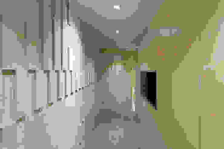 Gastronomía de estilo mediterráneo de BL Design Arquitectura e Interiores Mediterráneo Contrachapado