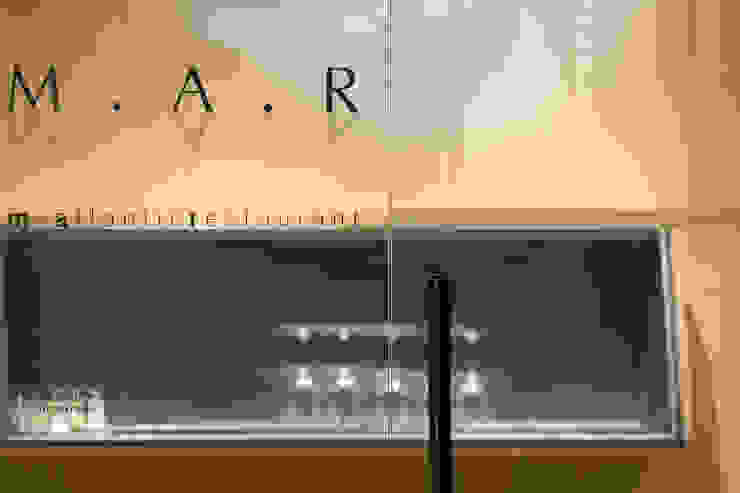 Gastronomía de estilo mediterráneo de BL Design Arquitectura e Interiores Mediterráneo Contrachapado