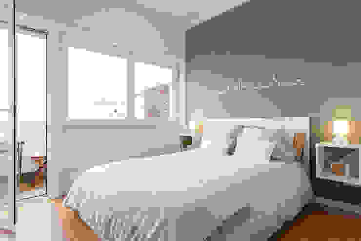 Remodelação de T2 para Airbnb, MP Architecture & Interior Design MP Architecture & Interior Design Modern style bedroom