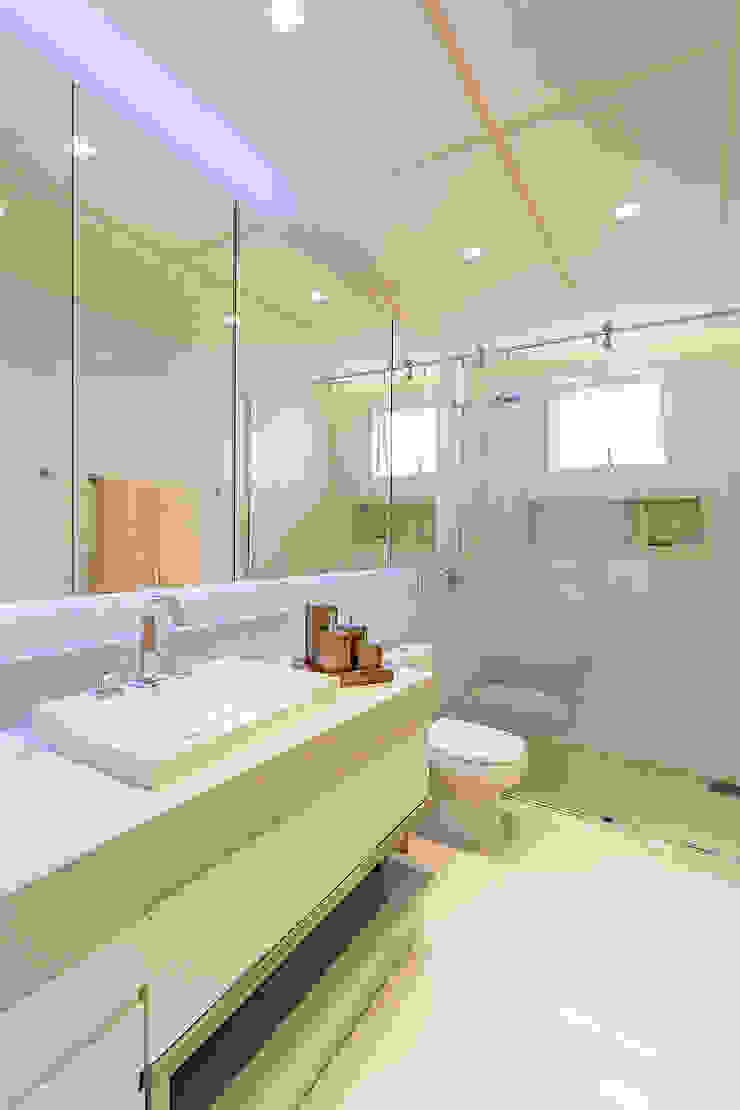 Juliana Agner Arquitetura e Interiores Baños modernos