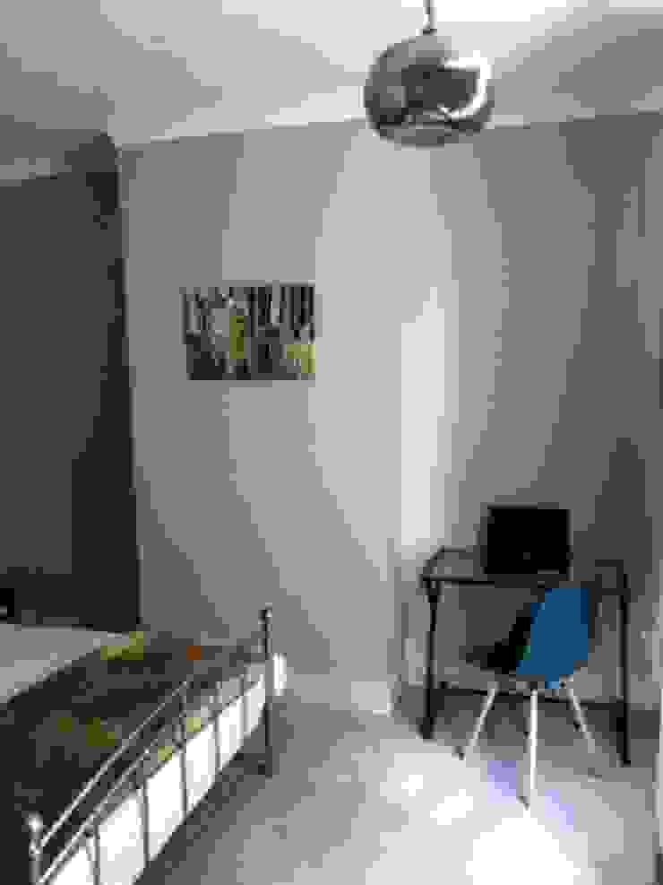 HMO Rrefurbishment Kerry Holden Interiors Camera da letto moderna