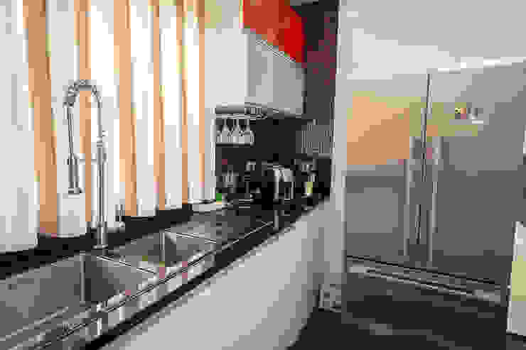 Tagaytay Southridge Estates TG Designing Corner Kitchen