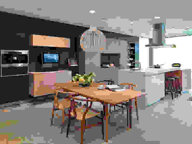 Oxford Showroom Kitchen Architecture Modern kitchen