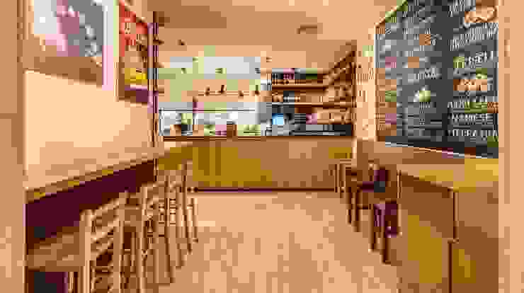 ORECCHIETTERIA BANFI MOB ARCHITECTS Pavimento