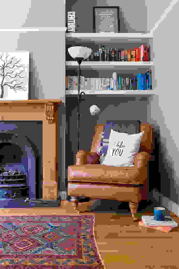 Victorian Terrace, Hither Green, Lewisham, Model Projects Ltd Model Projects Ltd Living room model projects,classic fireplace,leather chair,timber flooring