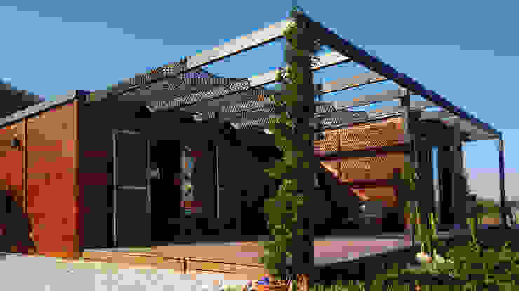Modelo | T2 100m² Discovercasa | Casas de Madeira & Modulares Casas de madeira Madeira Castanho casa de madeira,Casa Pré-fabricada,exterior de madeira,viga de madeira,casas modulares