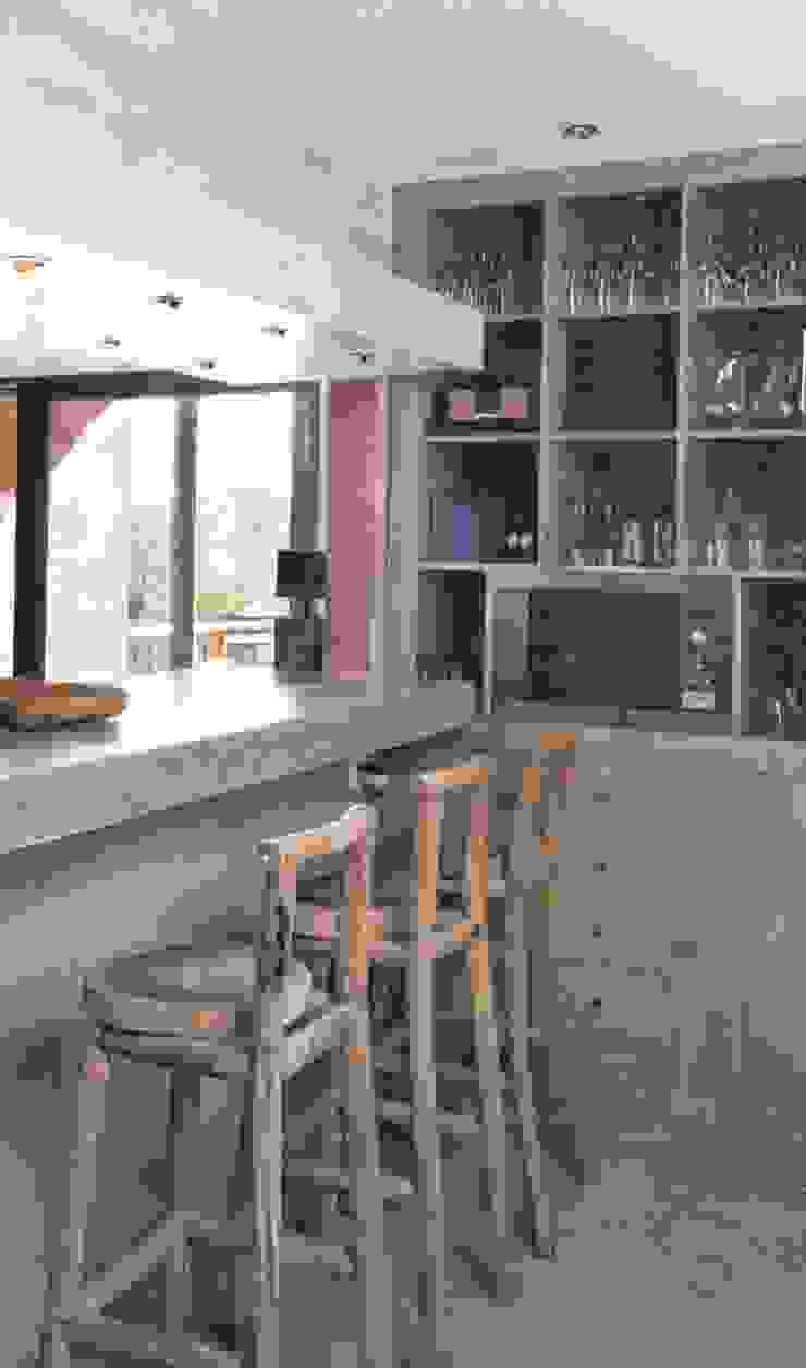 Projeto Serra de Loulé Officina Boarotto Cozinhas modernas
