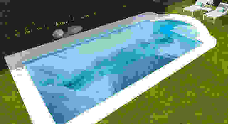 Decoracion Fondos Y Paredes Piscina Con Murales De Placas De Ceramica Homify