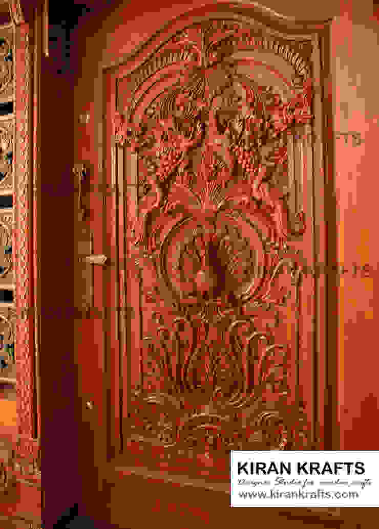Carved Main Door, Kiran Enterprises Kiran Enterprises Wooden doors