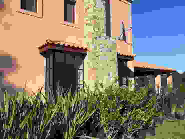 Diseño y construcción de casa de estilo mediterráneo en Canning | homify